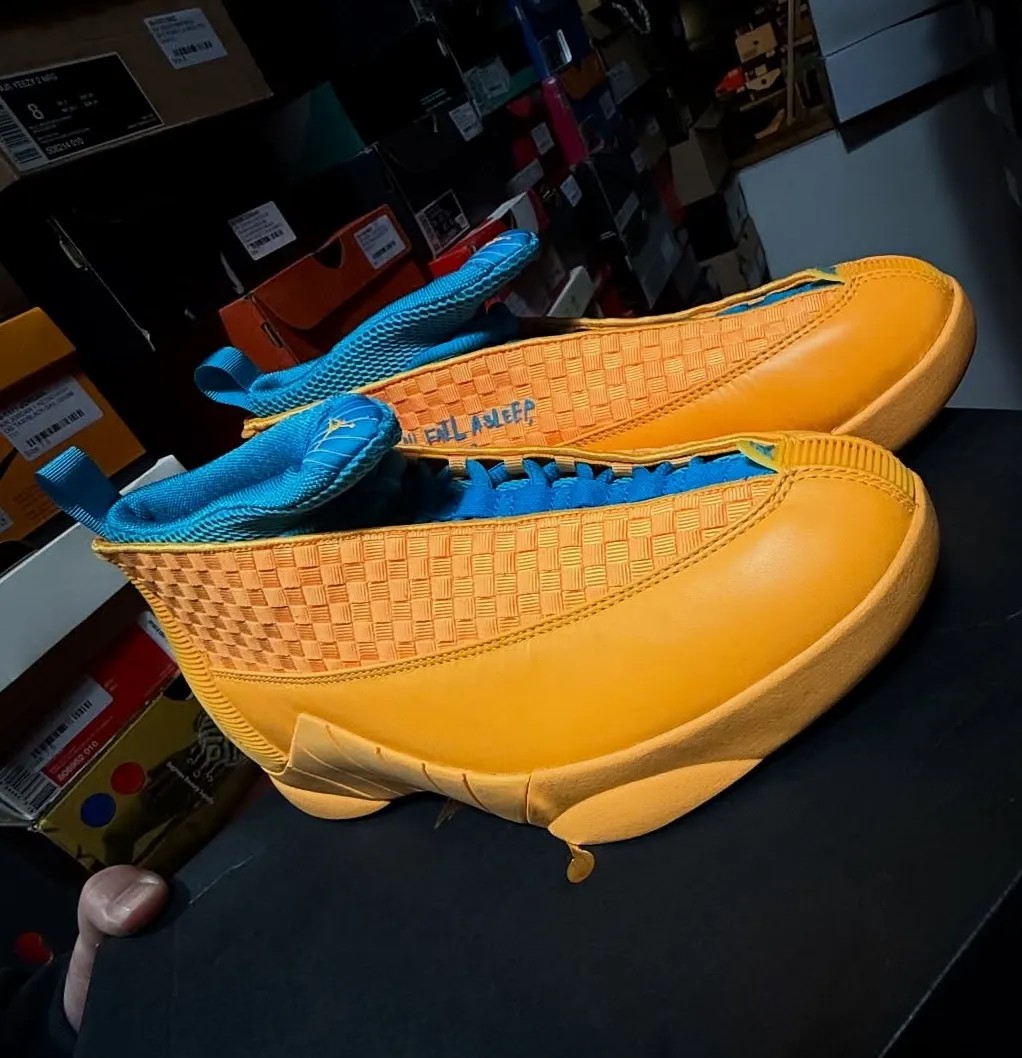 Billie Eilish,AJ,Air Jordan 首次曝光!碧梨 x AJ 实物泄露,真有点骚气! Billie Eilish,AJ,Air Jordan 首次曝光!碧梨 x AJ 实物泄露,真有点骚气!