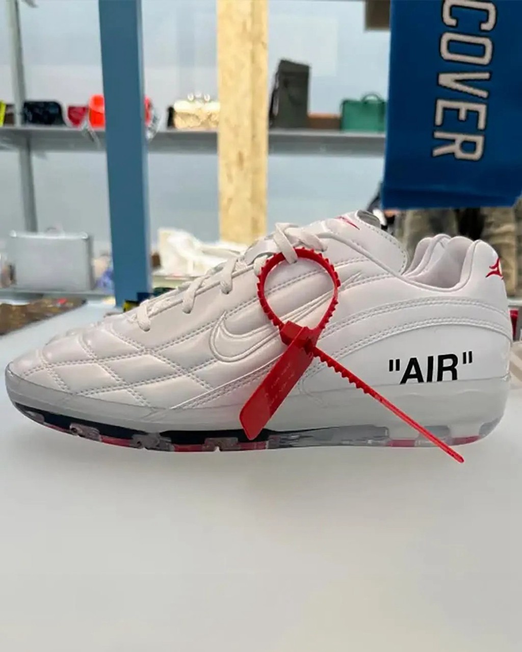 OFF-WHITE,Nike,Cryoshot,Virgil OW x Nike 要出新鞋型!已经提前泄露了! OFF-WHITE,Nike,Cryoshot,Virgil OW x Nike 要出新鞋型!已经提前泄露了!