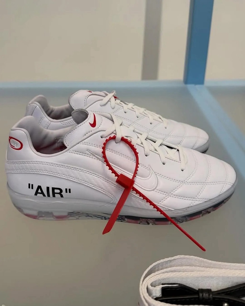 OFF-WHITE,Nike,Cryoshot,Virgil OW x Nike 要出新鞋型!已经提前泄露了! OFF-WHITE,Nike,Cryoshot,Virgil OW x Nike 要出新鞋型!已经提前泄露了!
