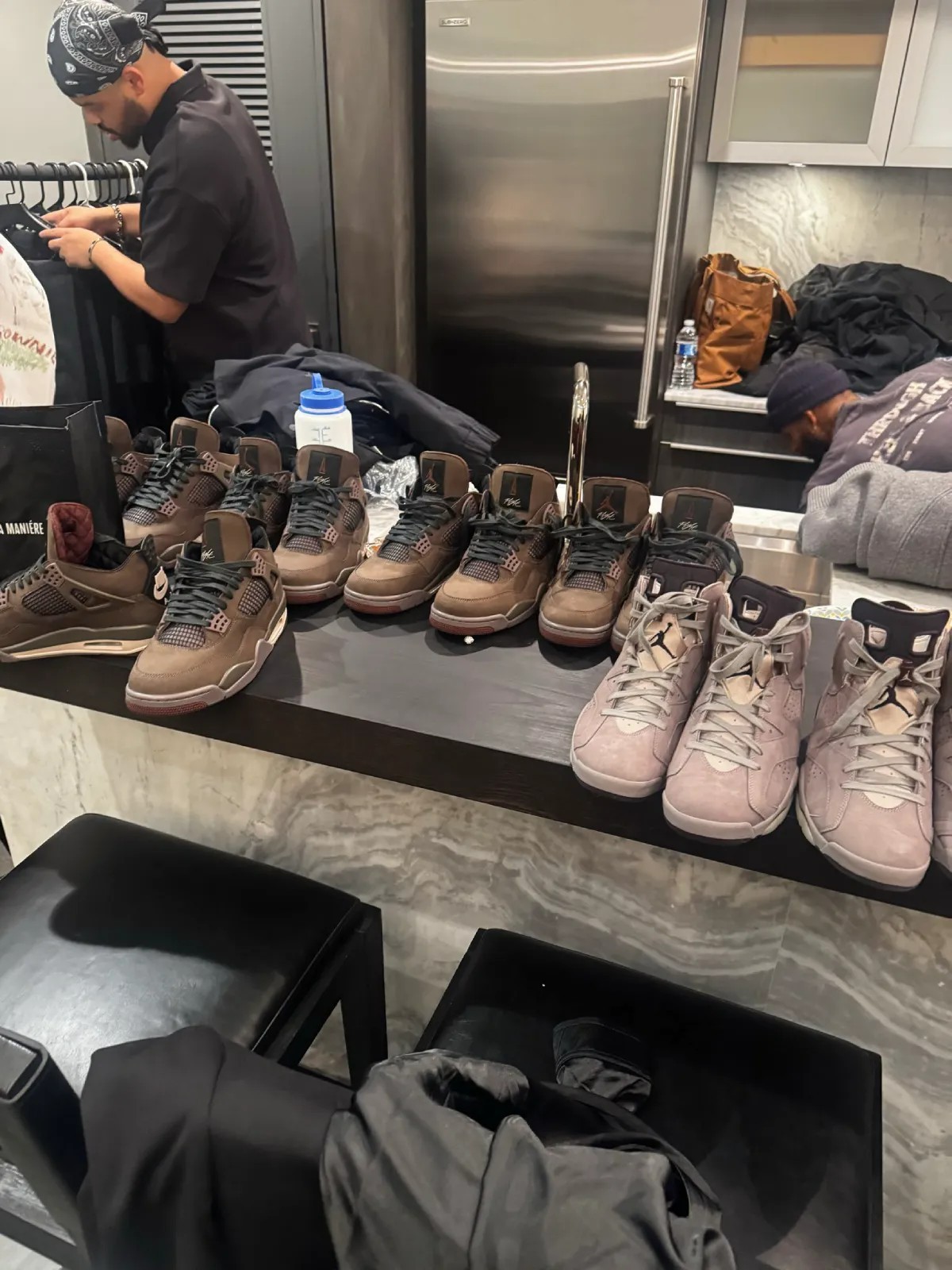 AMM,AJ4,IF3102-200 年底还有 AMM x AJ!新消息曝光! AMM,AJ4,IF3102-200 年底还有 AMM x AJ!新消息曝光!