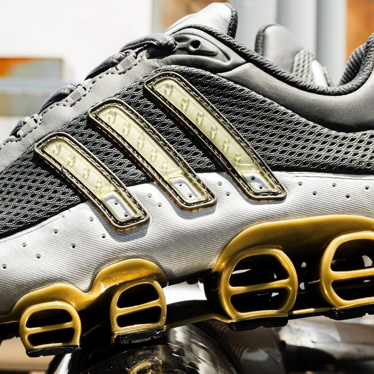 阿迪,这双,鞋,一出,还,真,把,我搞,纠,结了,…, 阿迪这双鞋一出,还真把我搞纠结了… 阿迪,这双,鞋,一出,还,真,把,我搞,纠,结了,…, 阿迪这双鞋一出,还真把我搞纠结了…