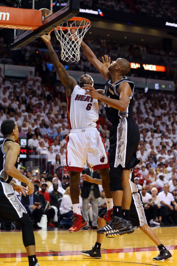 Nike LeBron 10 Elite “Finals” PE 欣赏