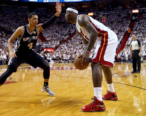 Nike LeBron 10 Elite “Finals” PE 欣赏