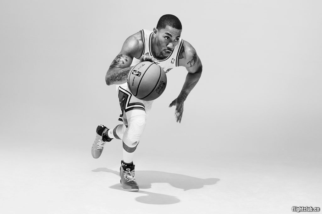 adidas官方丢布D Rose 4及相关服饰装备