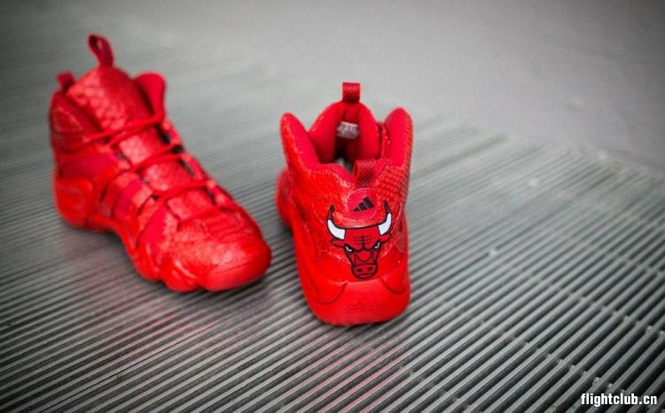 JP Custom Kicks为吉米.巴特勒定制的 adidas Crazy 8 '281' 图片欣赏