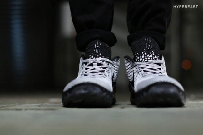 球鞋资讯,球鞋新闻,时尚杂  Nike Kyrie 1 “BHM” 黑人月上脚实拍