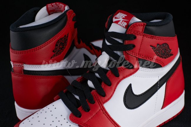 og,201 555088-101aj1白黑红 air jordan 1 high og"chicago 公牛