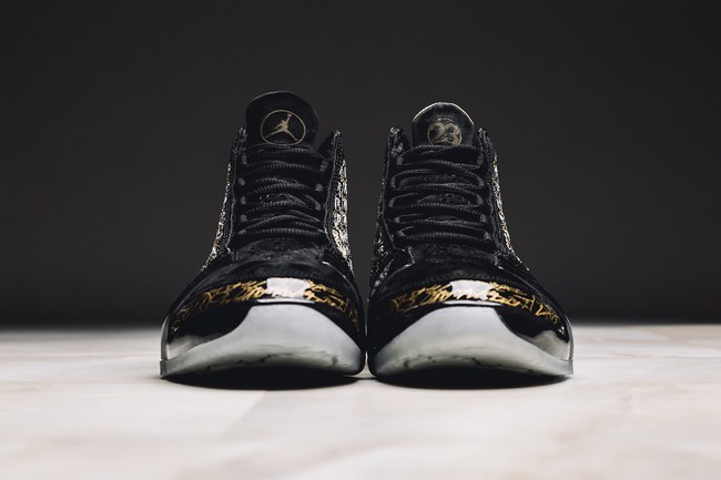 853336-023,AJ23,Air Jordan 23, 853336-023AJ23 黑金配色 Air Jordan XX3 “Trophy Room” 精美图赏