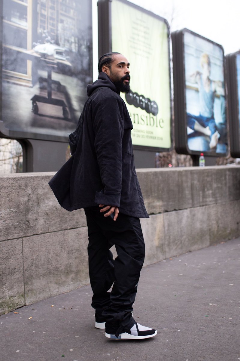 jerry lorenzo 街拍,jerrylorenzo街拍 virgilabloh又曝光联名新鞋本周海外明星球鞋上脚121