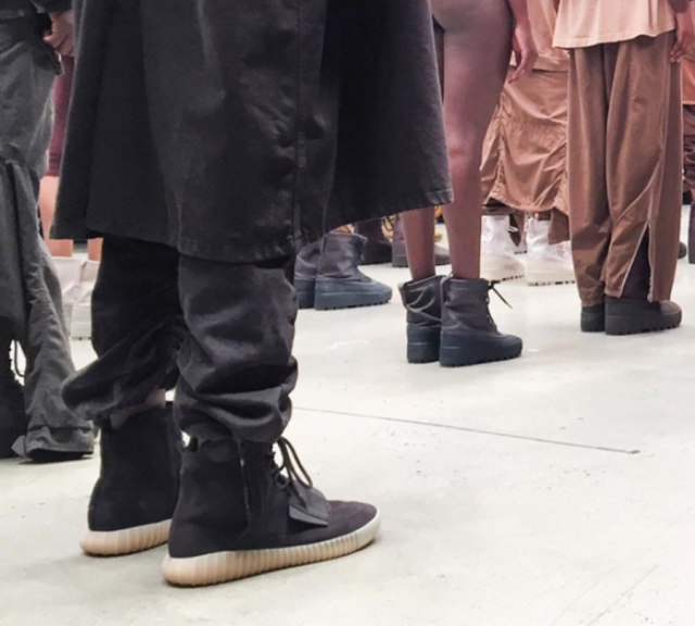 侃爷确认adidasyeezy750boostblack发售信息
