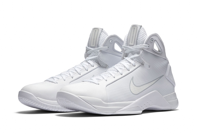 吸睛神器纯白纯红nikehyperdunk08即将发售