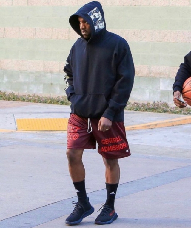 除了 kanye west 还有众多球星上脚 yeezy 征战 nba 赛场.