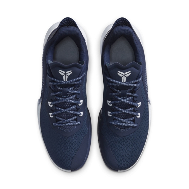 目前,四款配色的 nike mamba fury 尚未释出具体登场信息,我们还将