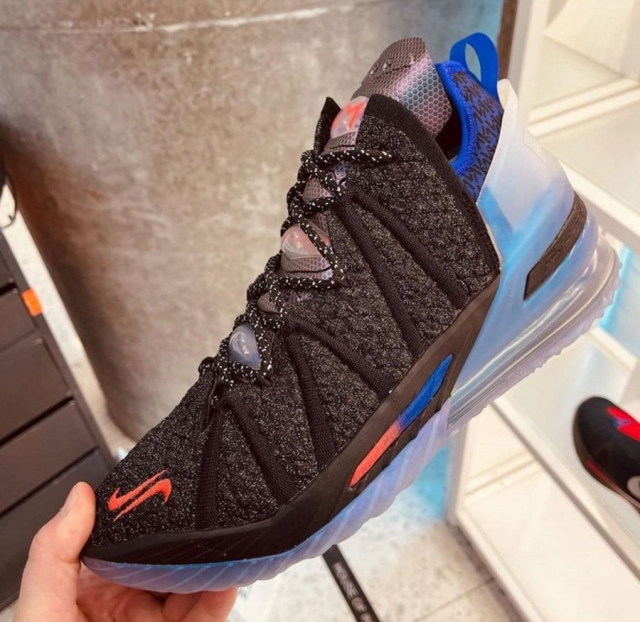 全新联名 lebron 18 实物图曝光!