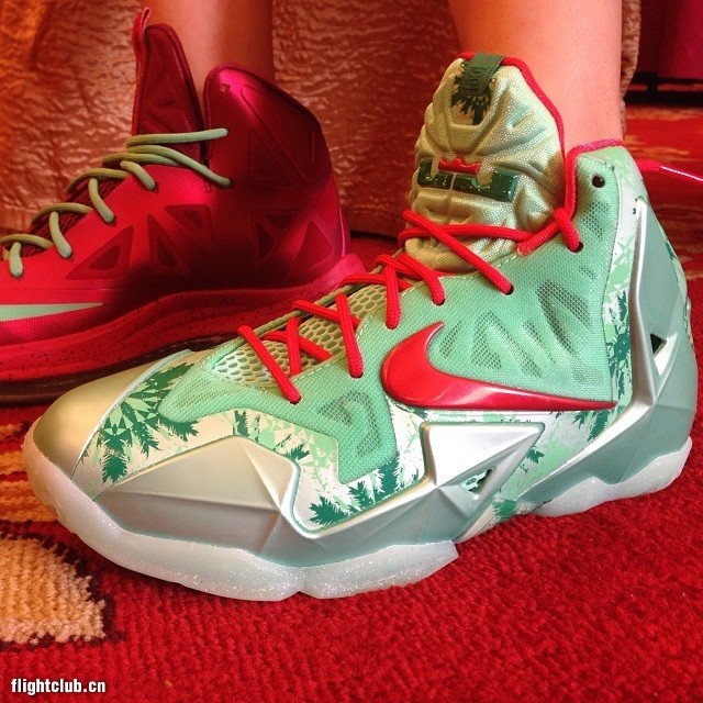 lebron 11,lbj11 LBJ11 LeBron 11 ＂Christmas/圣诞大战＂ 上脚实拍