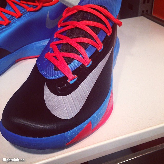 KD6  Nike KD6 ＂OKC Away＂雷霆客场配色实物曝光