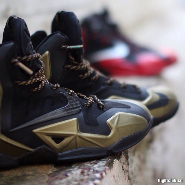 lebron 11,lbj11  LeBron 11 土豪金配色实物曝光