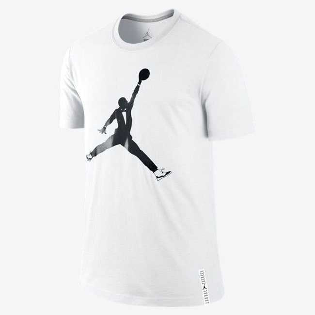 aj11 T恤 aj11T恤576787-100 Nike 推出 Air Jordan 11 Concord 黑礼服 Tee