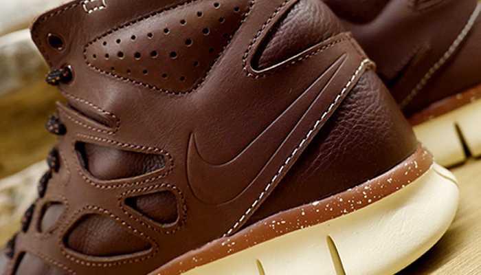 球鞋资讯,球鞋新闻,Nike官  Nike Free Run 2 Sneakerboot Leather 重装登场