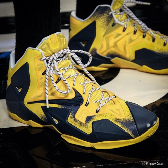 LeBron 11,LBJ11,PE,NBA赛场球鞋上脚  伊安马辛米赛场穿着 LeBron 11 步行者 PE