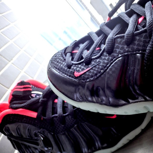 黑粉泡,Foamposite,Foamposite Pro, 碳纤维yeezy 616750-001 黑粉泡 Nike Air Foamposite Pro ＂Solar Red＂上脚实拍