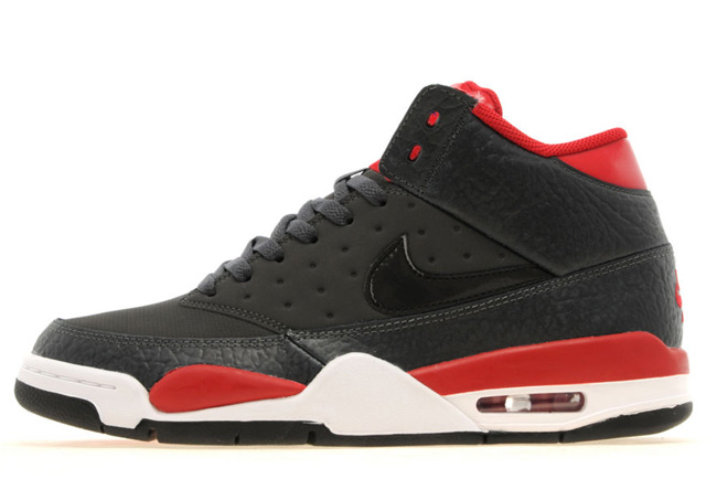 Nike Air Flight Classic  Nike Air Flight Classic 2014 年新色曝光