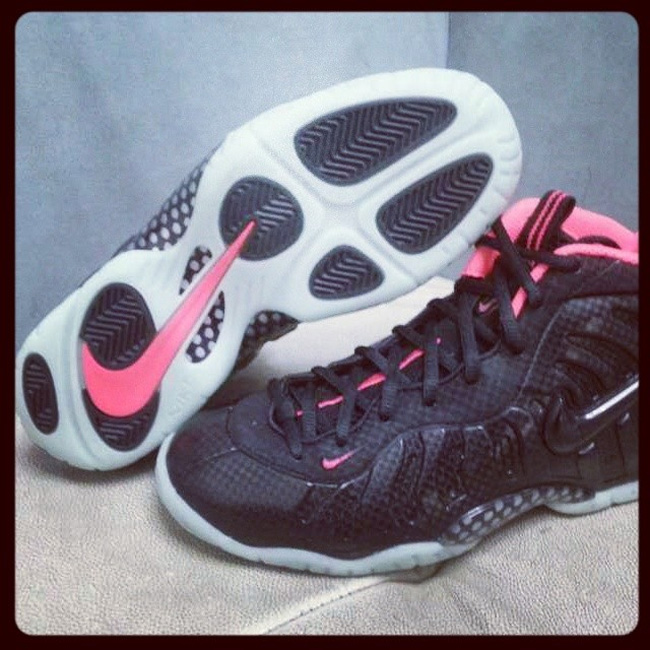 椰子泡,Nike Air Foamposite Pro Ye 夜光椰子泡 Nike Air Foamposite Pro ＂Yeezy＂ GS 女款曝光