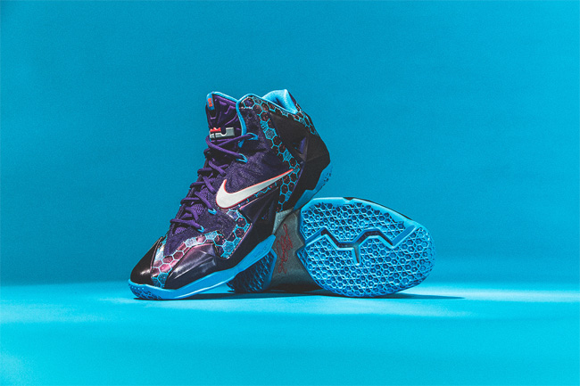 LBJ11,LeBron 11 LBJ11 LeBron 11 ＂Hornets＂ 黄蜂配色高清图赏