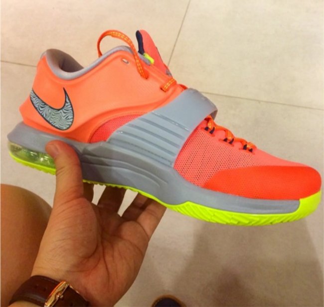 KD7,653996-840 杜兰特七代签名战靴653996-840 KD7 “DMV” 发售日期