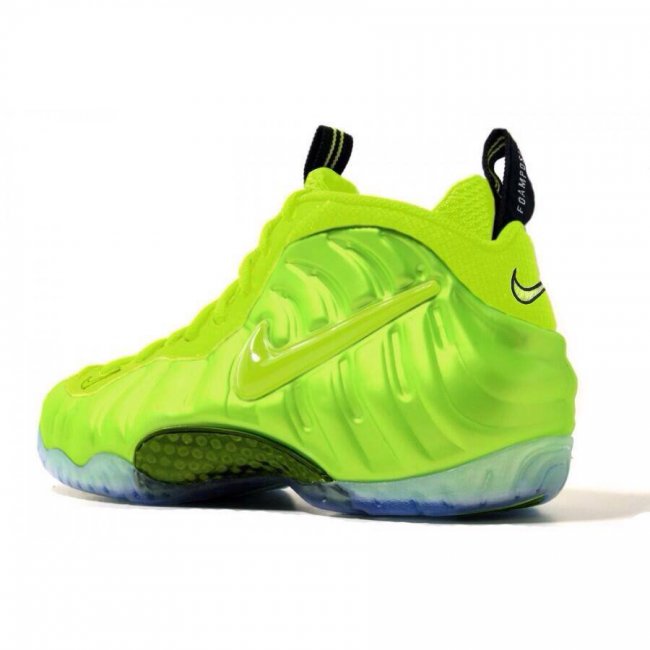 Foamposite,Foamposite Pro,6240 624041-700喷泡新款配色2014发售 Nike Air Foamposite Pro “Volt” 新色曝光