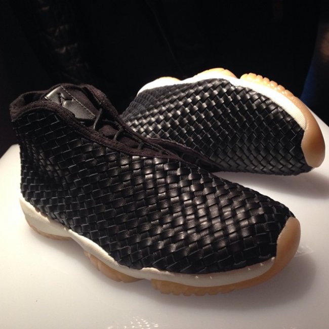 652141-219,Jordan Future 652141-219 Jordan Future PRM “Dark Chocolate” 黑巧克力发售信息