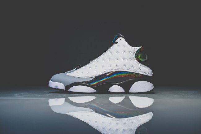 414571-115,AJ13,Air Jordan 13 414571-115AJ13 Air Jordan 13 Retro “Hologram” 全新图赏