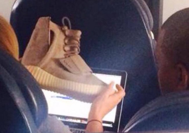 Kanye West,侃爷  Kanye West x adidas Yeezy 3 实物谍照曝光