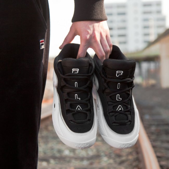 FILA 97  FILA 97 “Blackout” 发售信息