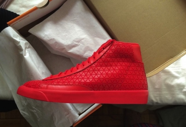 744419-600,Nike Blazer Mid Met 744419-600 Nike Blazer Mid Metric QS “University Red” 火红登场