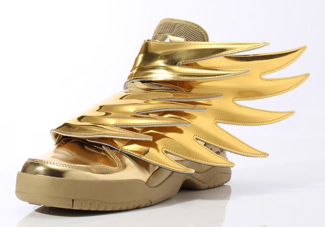 Jeremy Scott  Jeremy Scott x adidas Originals Wings 3.0 “Gold” 奢华来袭