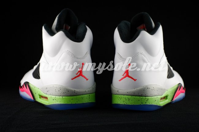 136027-115,AJ5,Air Jordan 5 136027-115 AJ5 Air Jordan 5 “Space Jam”清晰细节图赏