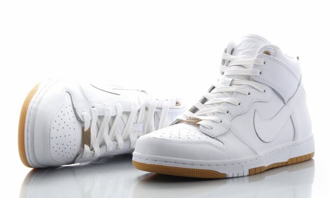 Nike Dunk CMFT  Nike Dunk CMFT PRM QS 白生胶配色即将发售