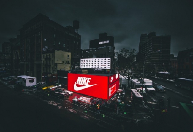 Air Max,Nike  迎接 Air Max Day，Nike 打造鞋盒外观展厅