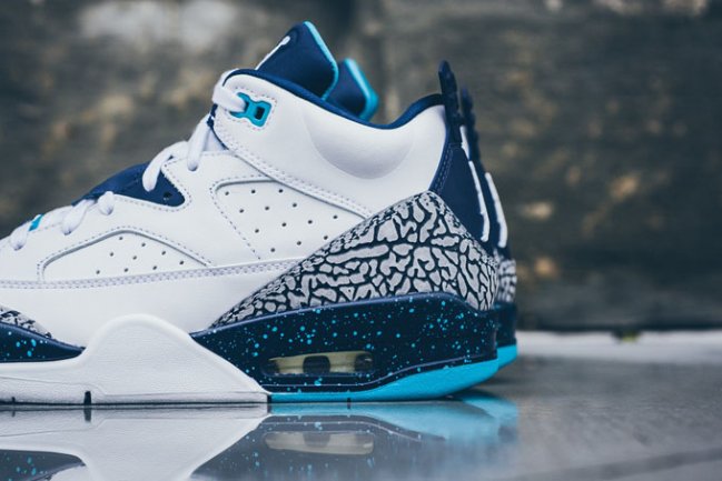 Jordan Son of Mars Low  Jordan Son of Mars Low “Hornets” 黄蜂配色登场