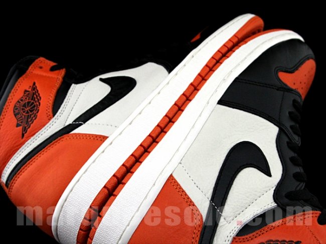 555088-005,AJ1,Air Jordan 1 555088-005AJ1 扣碎篮板 Air Jordan 1 “Shattered Backboard” 发售信息
