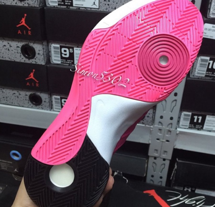 HD2015,Hyperdunk 2015,Nike HD2015 Nike Hyperdunk 2015 “Think Pink” 乳腺癌配色实物近赏