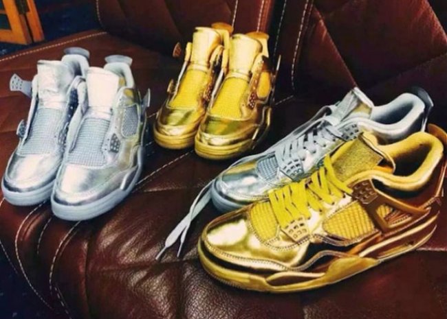 AJ4,Air Jordan 4 AJ4 Air Jordan 4 “Liquid Metal” 液态金属亮相网络