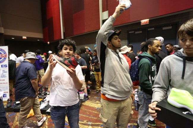Sneaker Con,球鞋聚会,球鞋上脚  Sneaker Con 2015 芝加哥站活动现场回顾