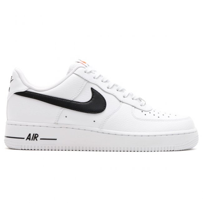 AF1,Air Force 1 AF1 经典回归，Nike Air Force 1 ’07 白黑配色