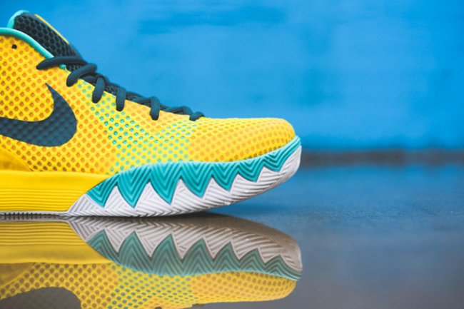 Kyrie 1,Nike  Nike Kyrie 1 “Letterman” 实物近赏