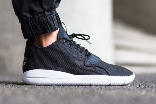 Jordan Eclipse  Jordan Eclipse 黑金配色现已发售