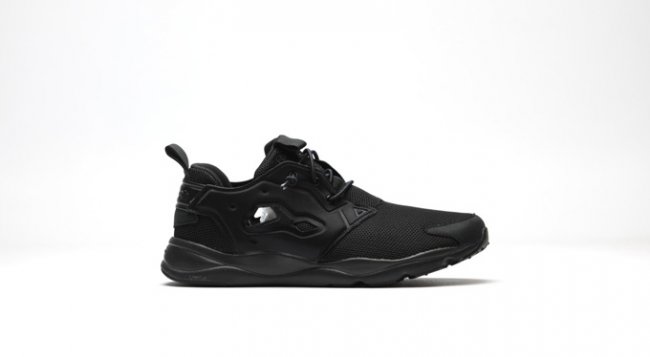 Reebok furylite triple black online