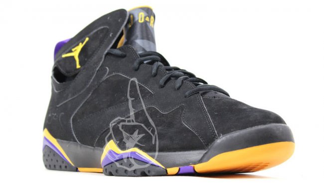 AJ7,Air Jordan 7 AJ7 Air Jordan 7 PE “Kobe Bryant” 湖人客场配色亮相