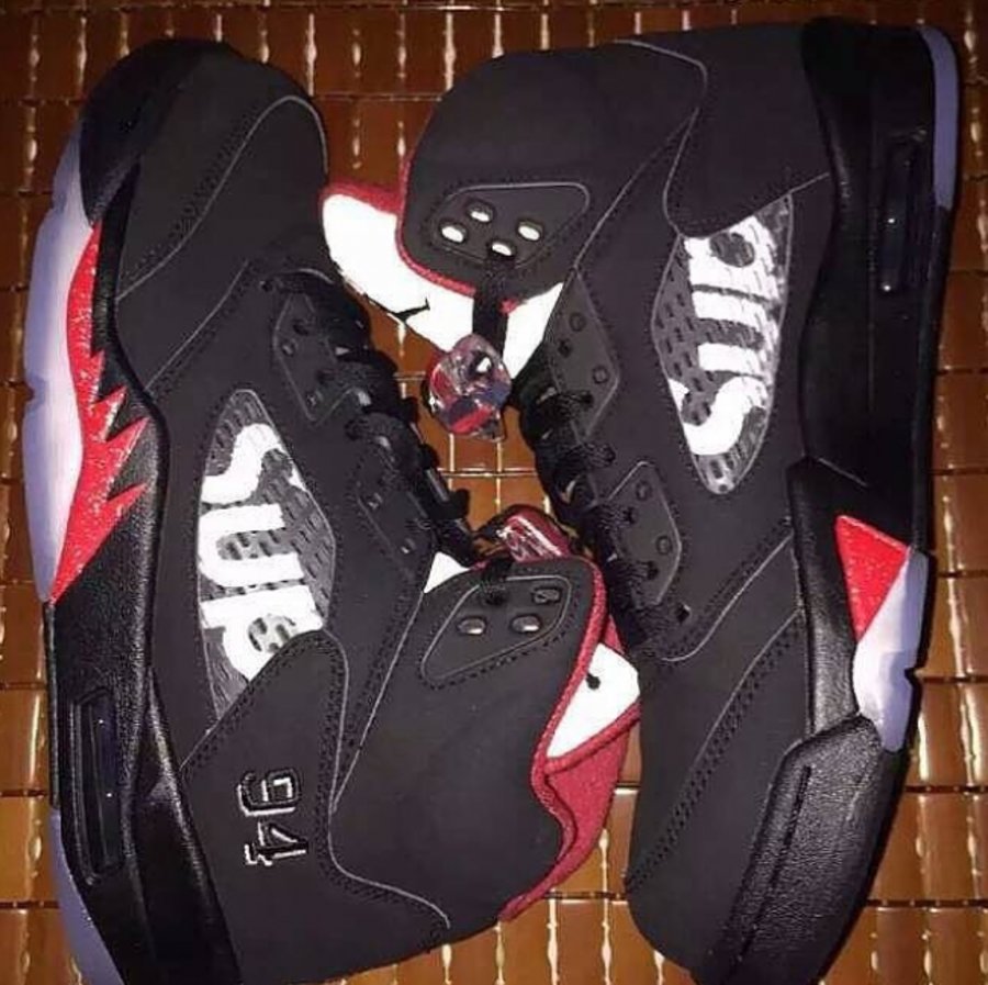 AJ5,Air Jordan 5 AJ5 Supreme x Air Jordan 5 “Black” 实物初次曝光